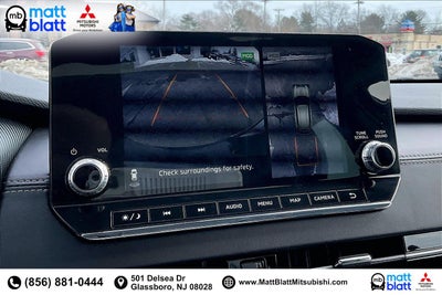 2023 Mitsubishi Outlander SE