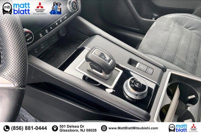 2022 Mitsubishi Outlander SE