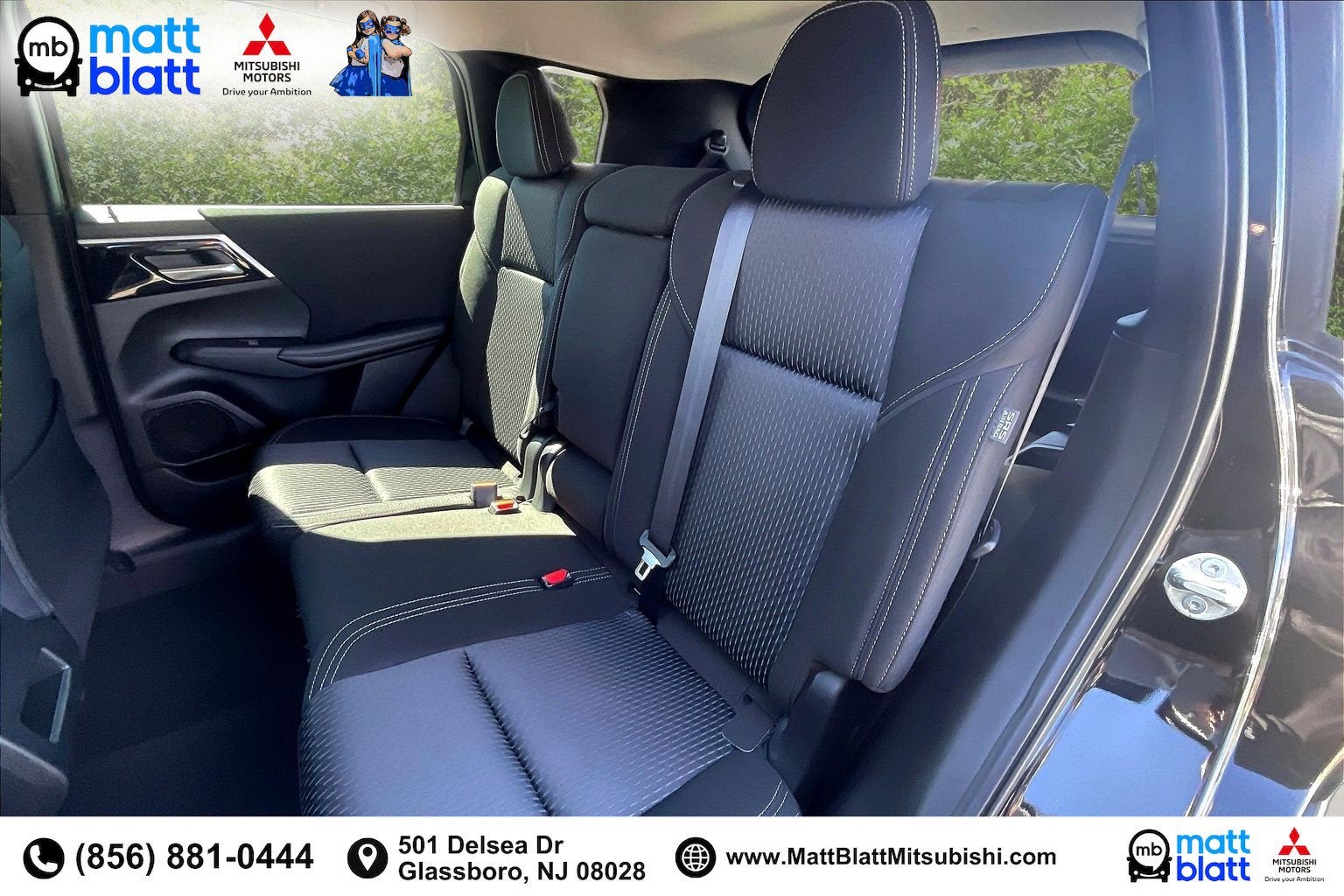 2022 Mitsubishi Outlander ES