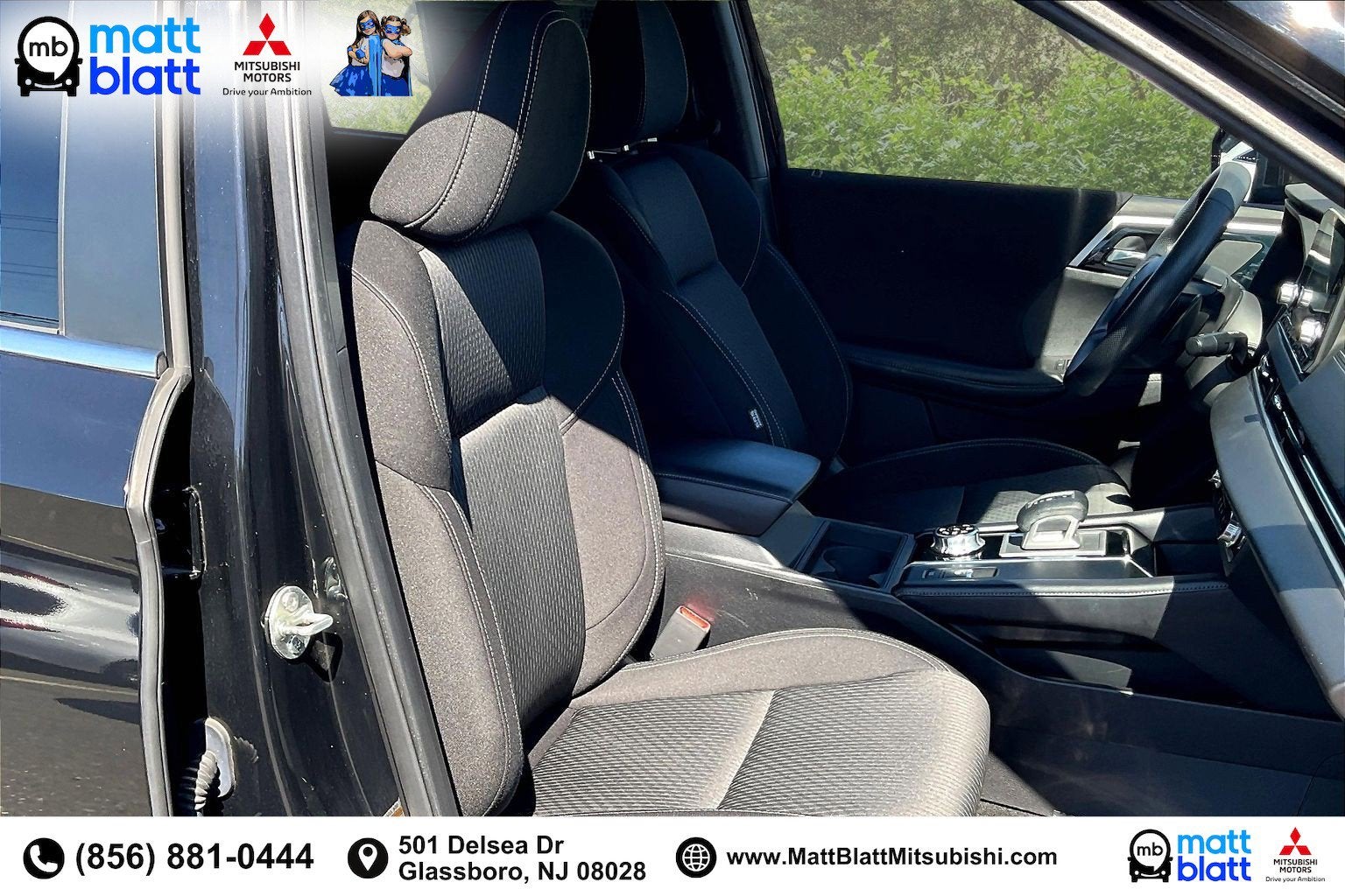 2022 Mitsubishi Outlander ES