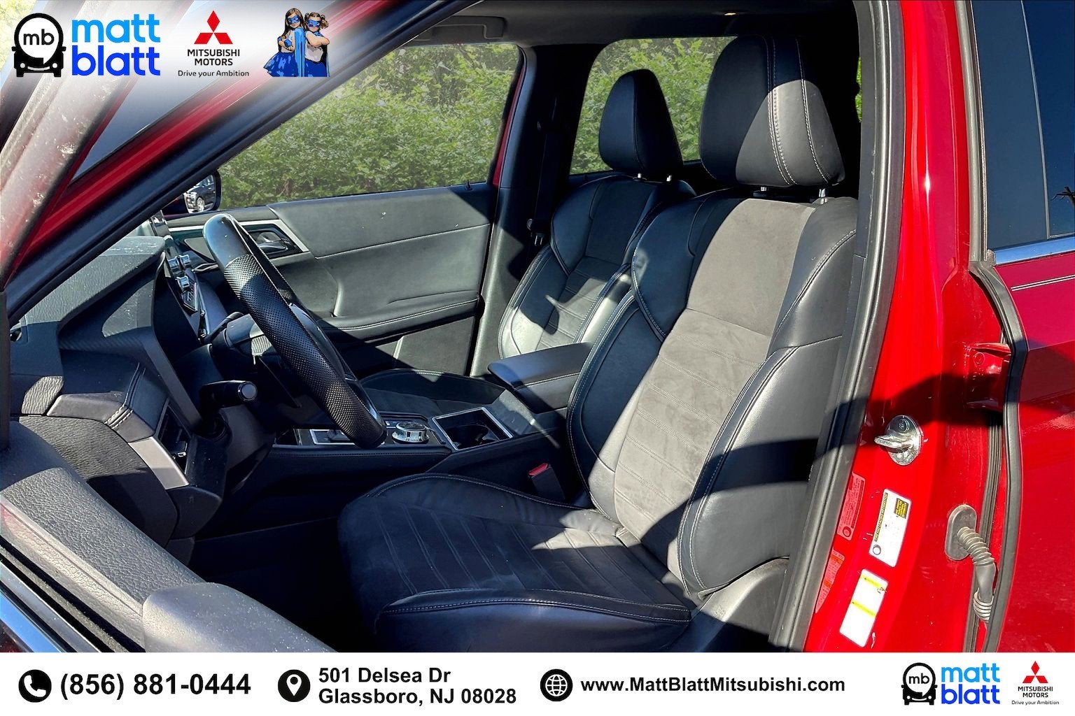 2023 Mitsubishi Outlander SE