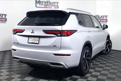 2022 Mitsubishi Outlander SEL