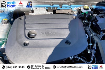 2025 Volvo XC40 Core Bright Theme