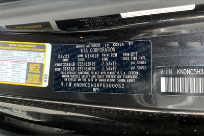 2023 Kia Carnival EX