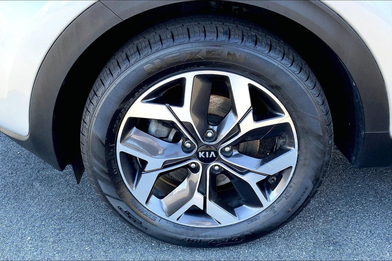 2022 Kia Sportage EX