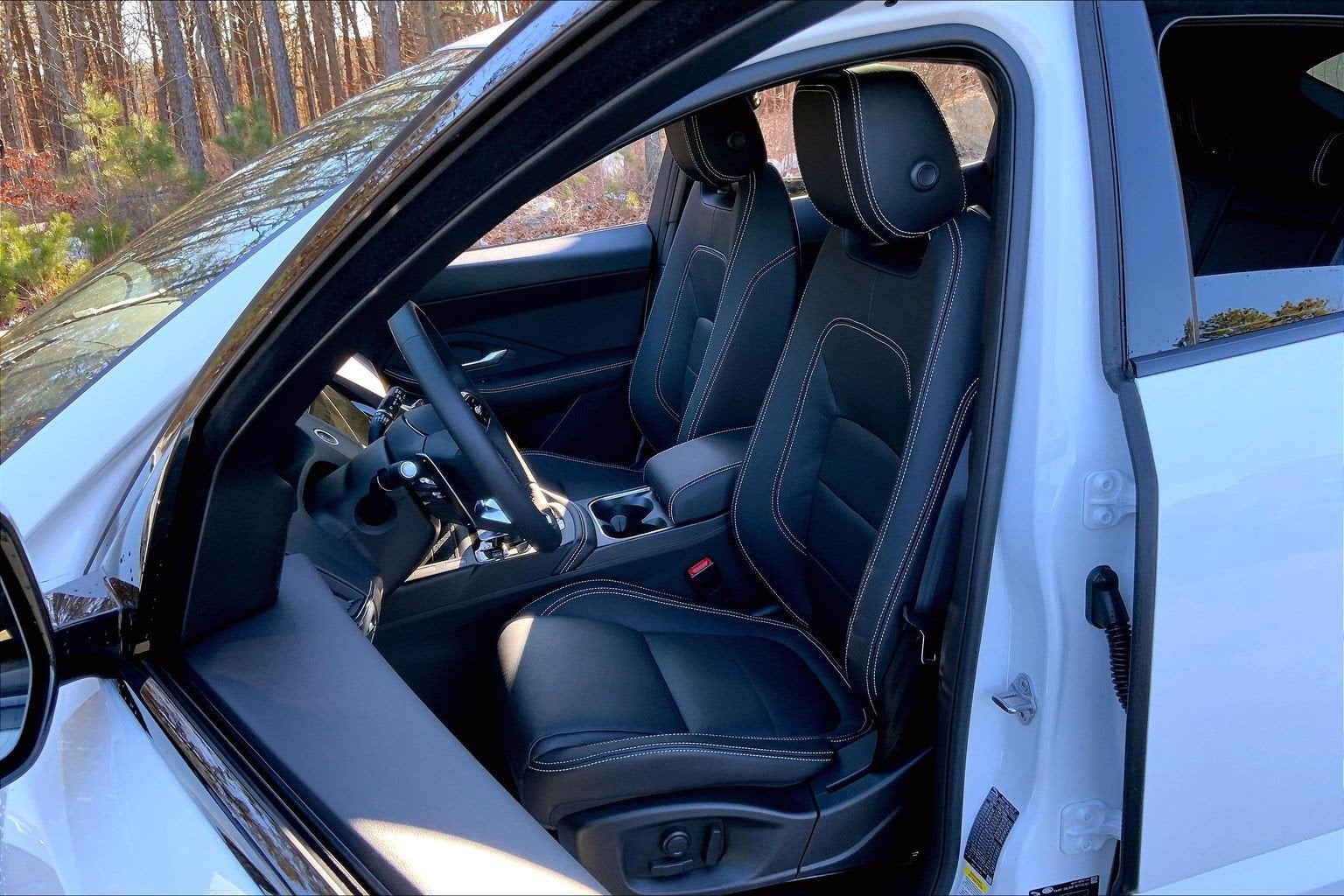 2024 Jaguar E-PACE R-Dynamic SE