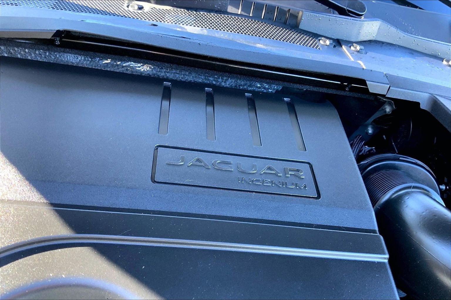 2024 Jaguar E-PACE R-Dynamic SE