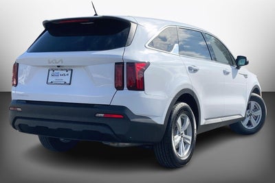 2023 Kia Sorento LX