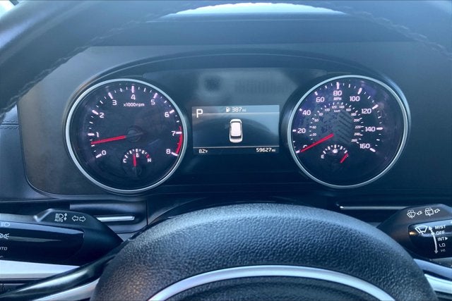 2024 Kia Carnival LX