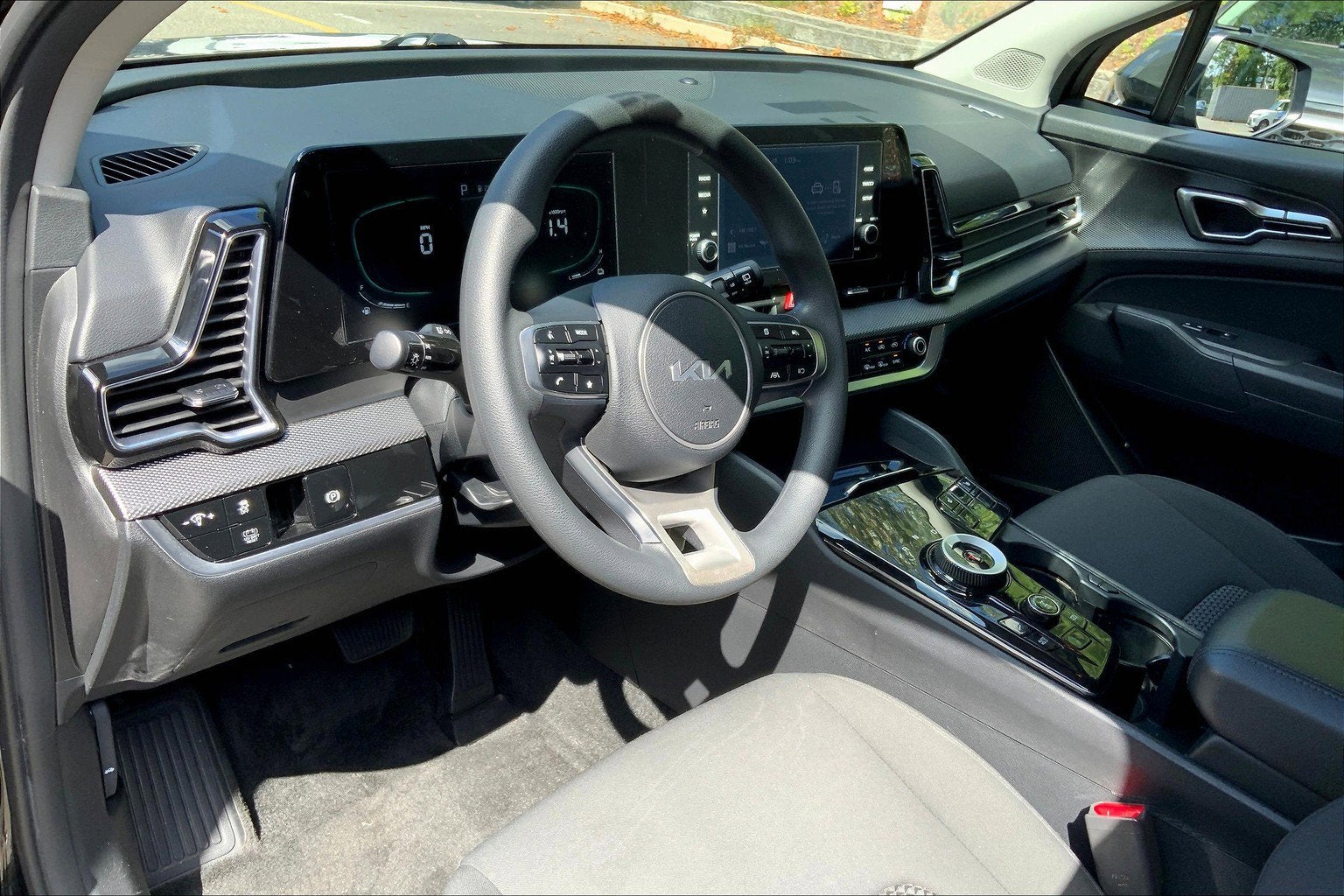 2023 Kia Sportage Hybrid LX