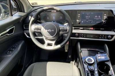 2023 Kia Sportage Hybrid LX