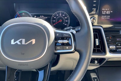2023 Kia Sorento Hybrid EX